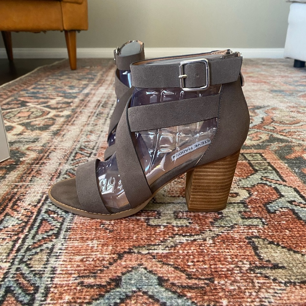 Steve Madden Elita Taupe Suede Block Heel Sandals